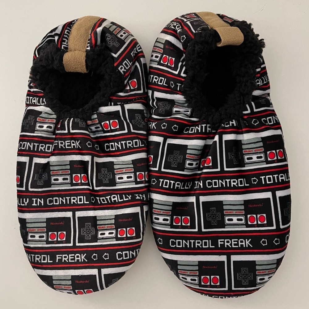 Nintendo NES Slipper Socks - NWOT